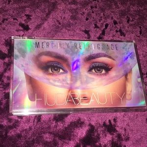 HUDA beauty mercury retrograde palette. Used. Beautiful colors.